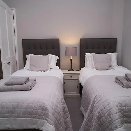 Bakers Rest Ideal For 2 Families Centrally Located In With Walks From The Door Ferienhaus