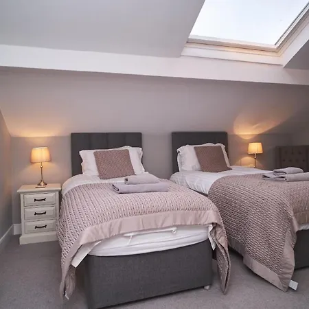Bakers Rest Ideal For 2 Families Centrally Located In With Walks From The Door Ferienhaus